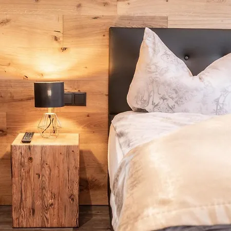 Apartklusiv *